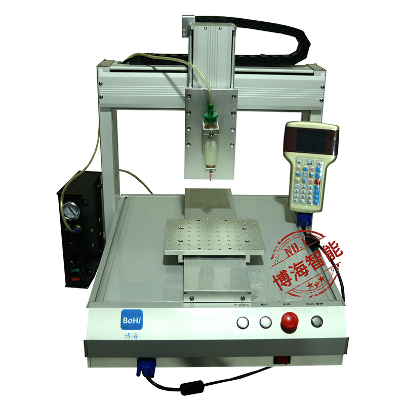 操作點(diǎn)膠機(jī)時(shí)需要注意哪些事項(xiàng)？